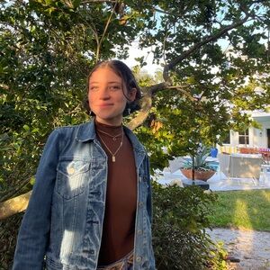 Meet your Posher, Sofia